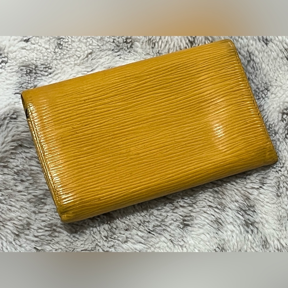 Louis Vuitton EPI Yellow bi-folder Women's wallet - Picture 2 of 14